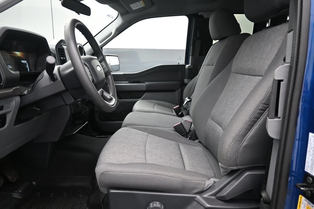 Used 2025 Ford F150 XLT AWD/4WD image 10