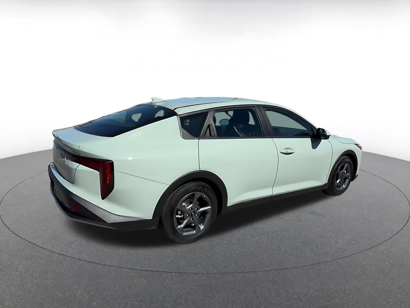 Used 2026 Kia K4 FWD image 14