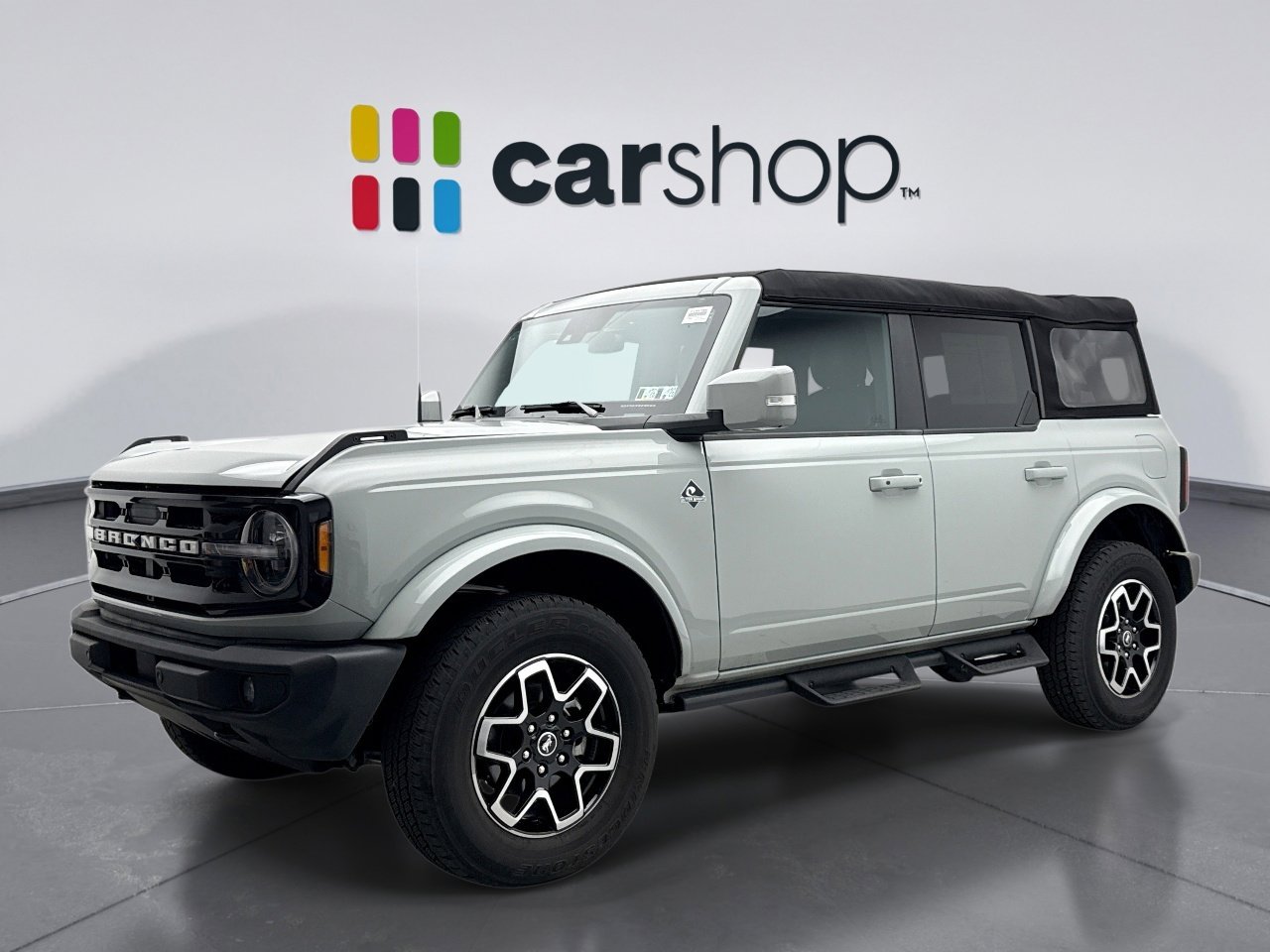Used 2024 Ford Bronco Outer Banks image 1