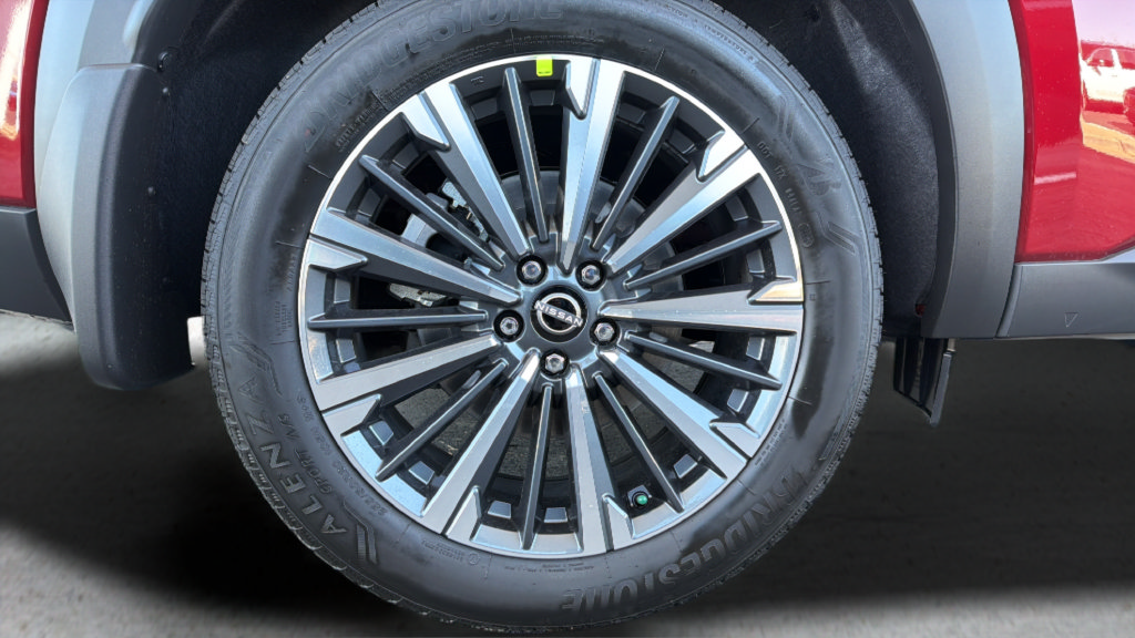 New 2026 Nissan Pathfinder Platinum AWD/4WD image 13