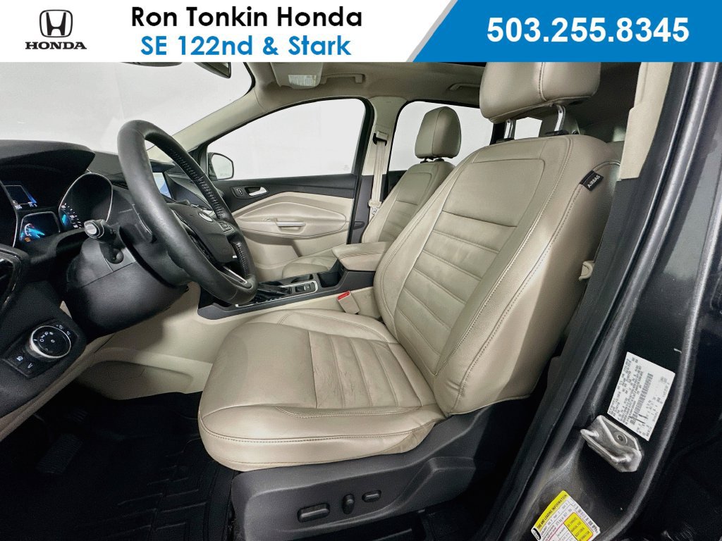 Used 2017 Ford Escape Titanium w/ Equipment Group 301A AWD/4WD image 23