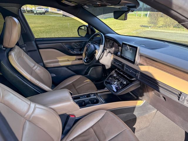 Used 2020 Lincoln Corsair Reserve image 22