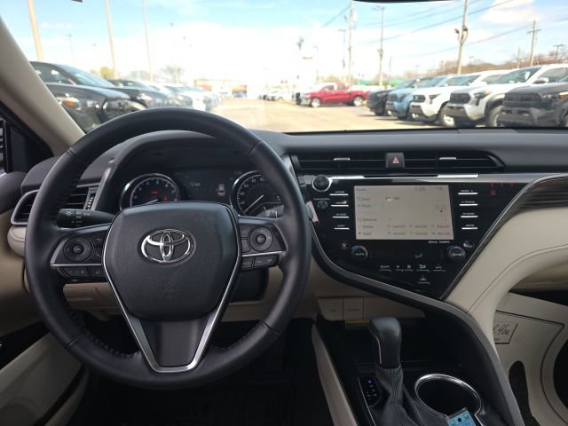 Certified 2020 Toyota Camry XLE image 11