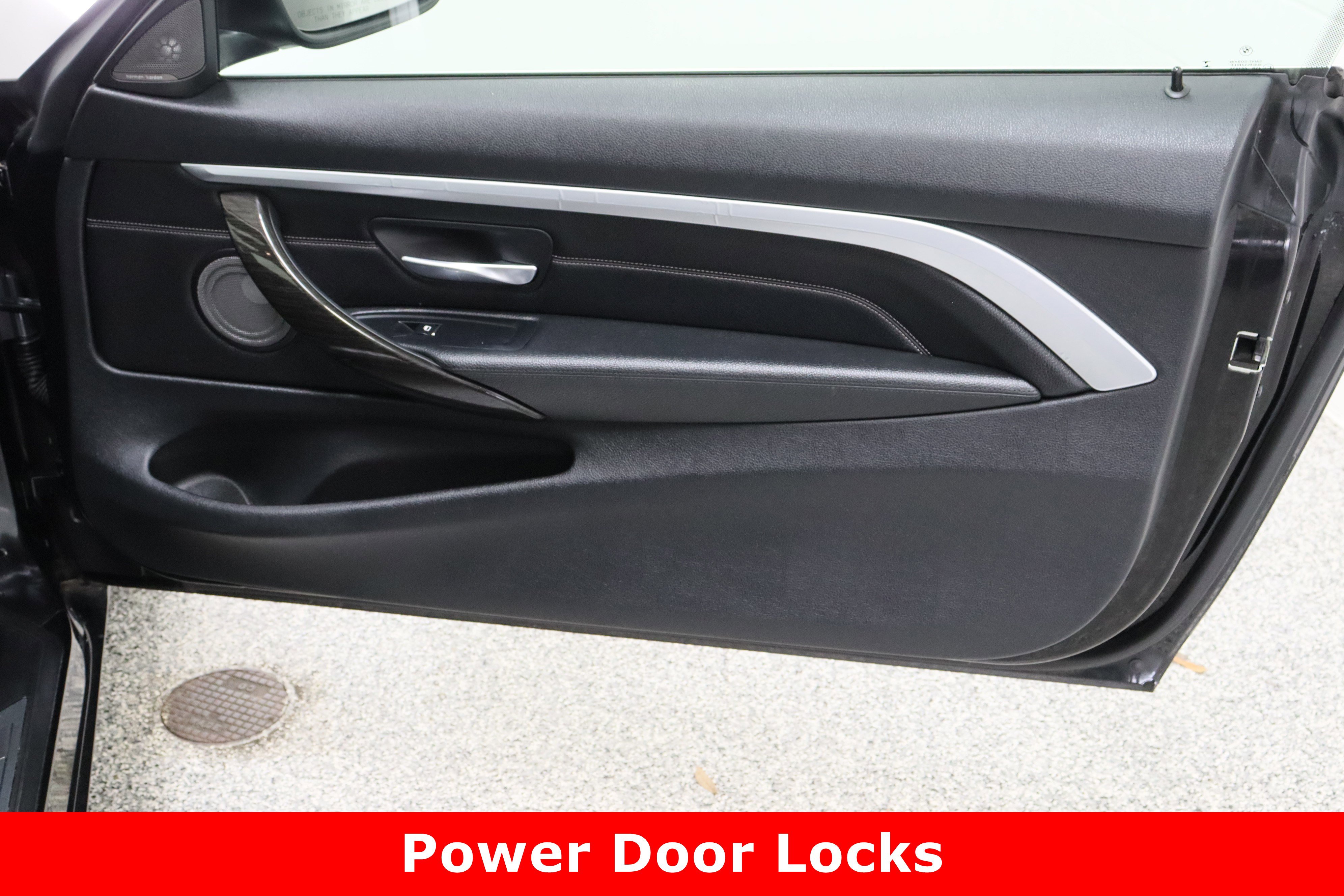 Used 2020 BMW 440i Convertible w/ Convenience Package image 31