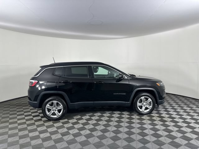 Certified 2023 Jeep Compass Latitude w/ Convenience Group AWD/4WD image 26