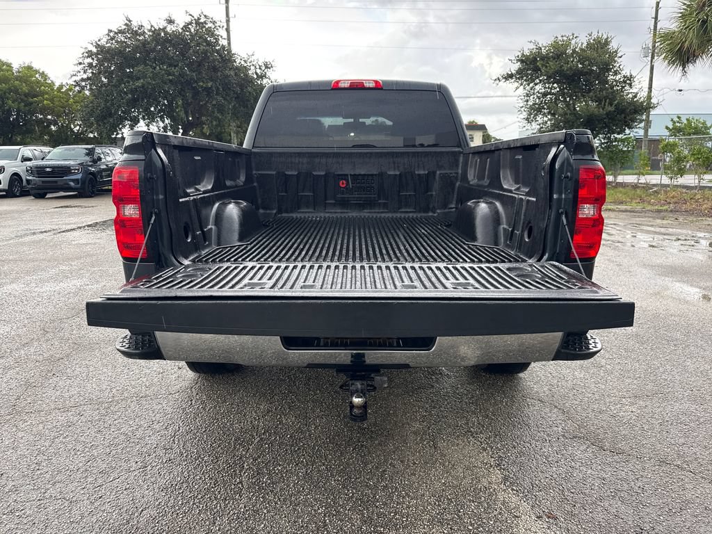 Used 2018 Chevrolet Silverado 1500 LT AWD/4WD image 24