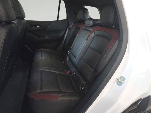 Used 2025 Chevrolet Equinox RS w/ Safety and Technology Package AWD/4WD image 24