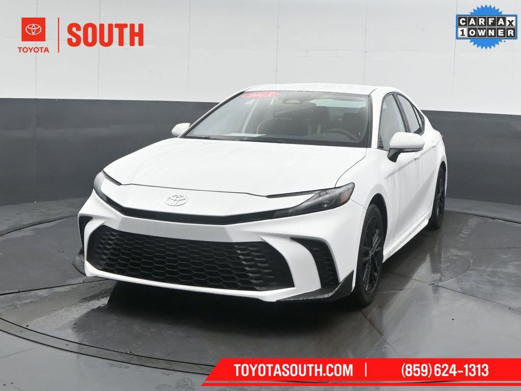 Certified 2025 Toyota Camry SE image 6