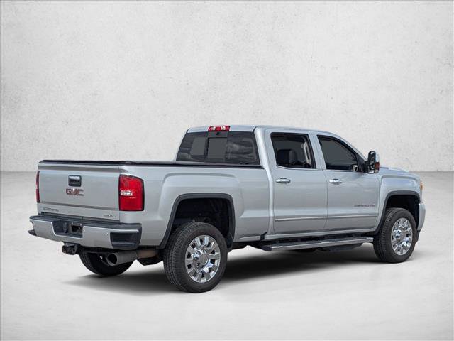 Used 2019 GMC Sierra 2500 Denali w/ Duramax Plus Package image 5
