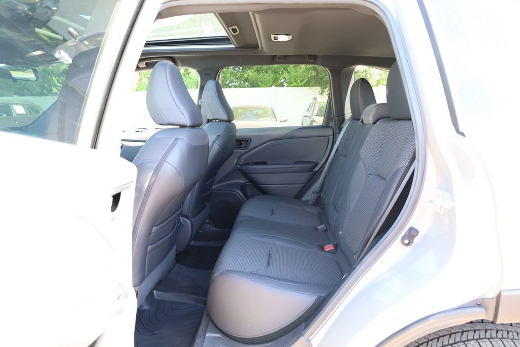 Certified 2026 Subaru Forester Premium w/ Base/Premium Package AWD/4WD image 20