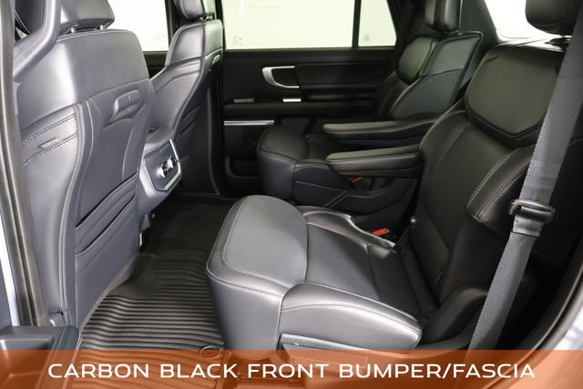 Used 2025 Ford Expedition Platinum w/ Stealth Appearance Package image 20