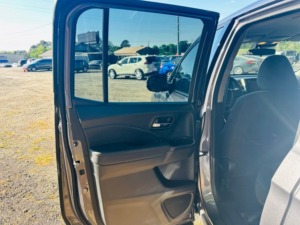 Used 2020 Honda Ridgeline Sport image 22