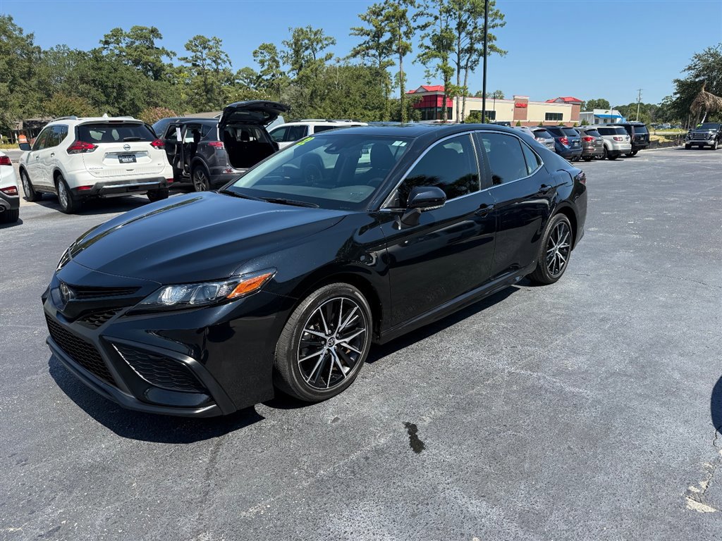 Used 2022 Toyota Camry SE image 23
