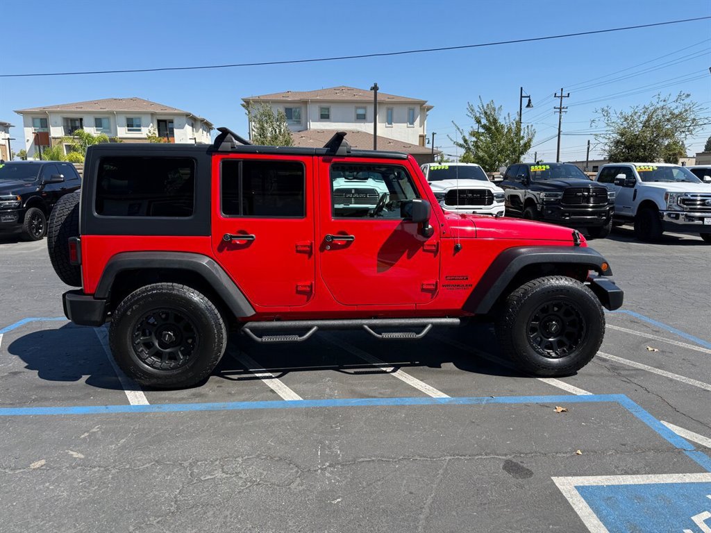 Used 2017 Jeep Wrangler Unlimited Sport w/ Quick Order Package 24S AWD/4WD image 4