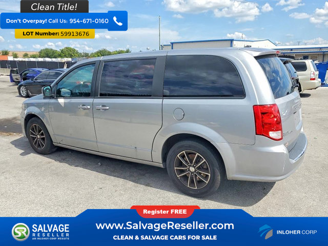 Used 2019 Dodge Grand Caravan GT FWD image 3
