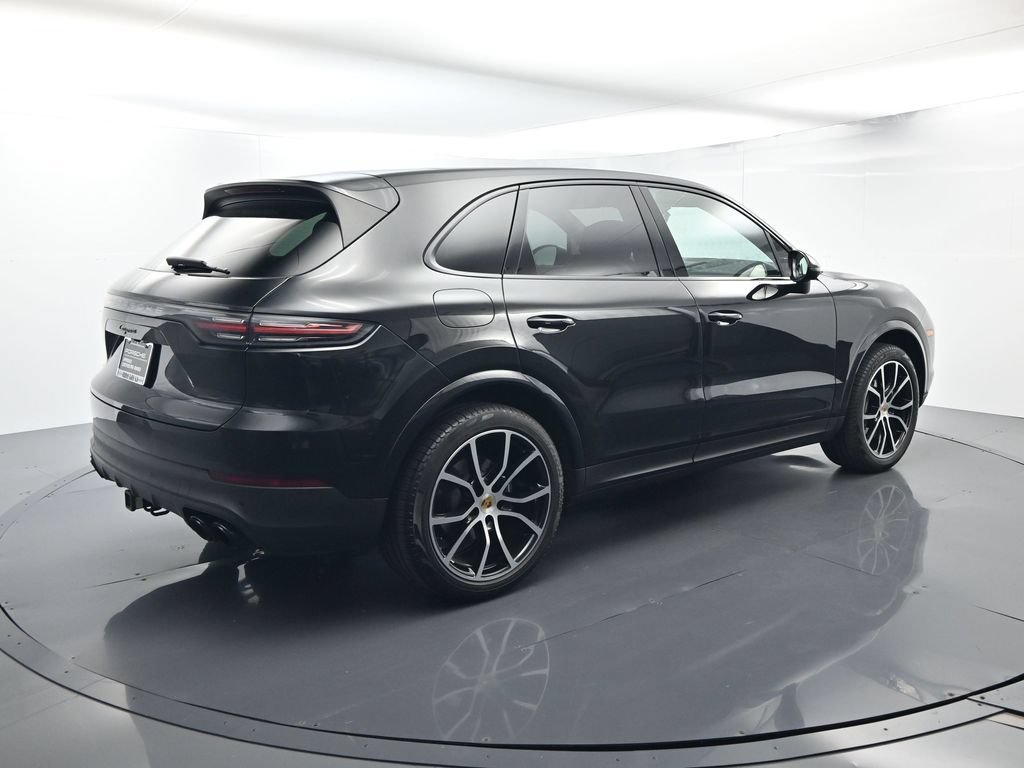 Certified 2023 Porsche Cayenne Platinum Edition AWD/4WD image 15