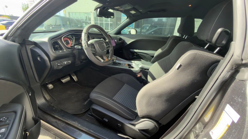 Used 2023 Dodge Challenger SRT Hellcat RWD image 6