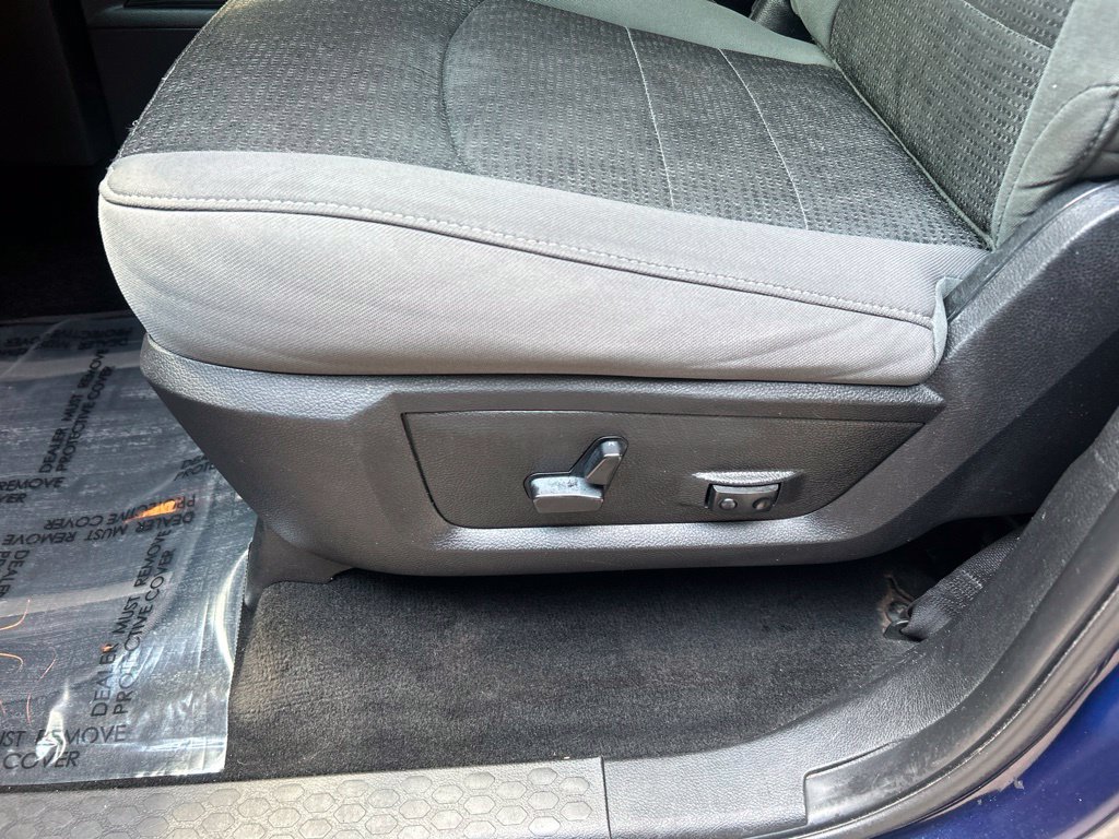 Used 2015 RAM 1500 Big Horn AWD/4WD image 16