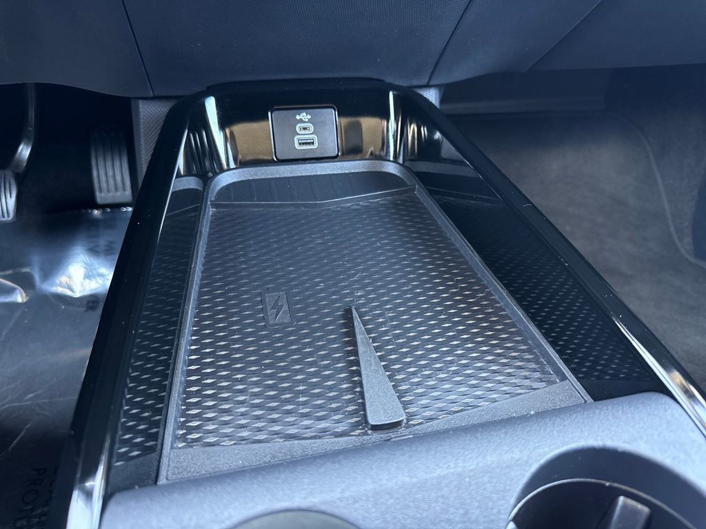 Used 2025 Ford Mustang Mach-E Select RWD image 22