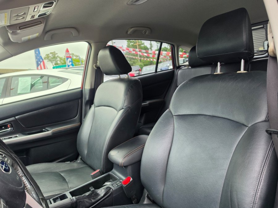 Used 2017 Subaru Crosstrek 2.0i Premium AWD/4WD image 24