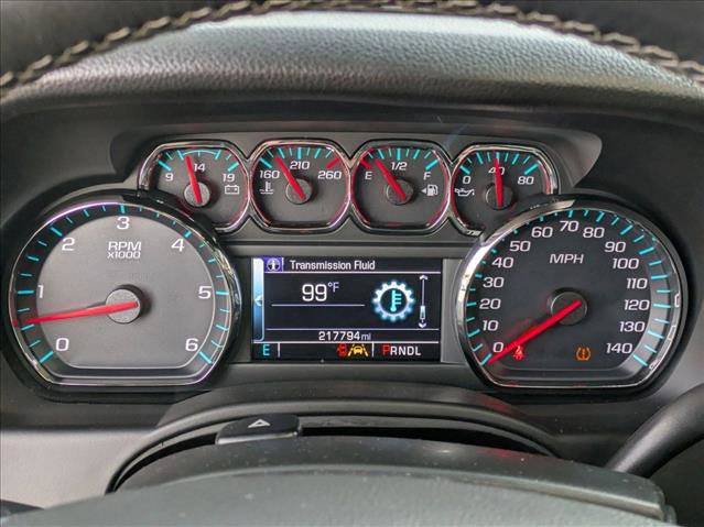 Used 2020 Chevrolet Suburban LT image 9