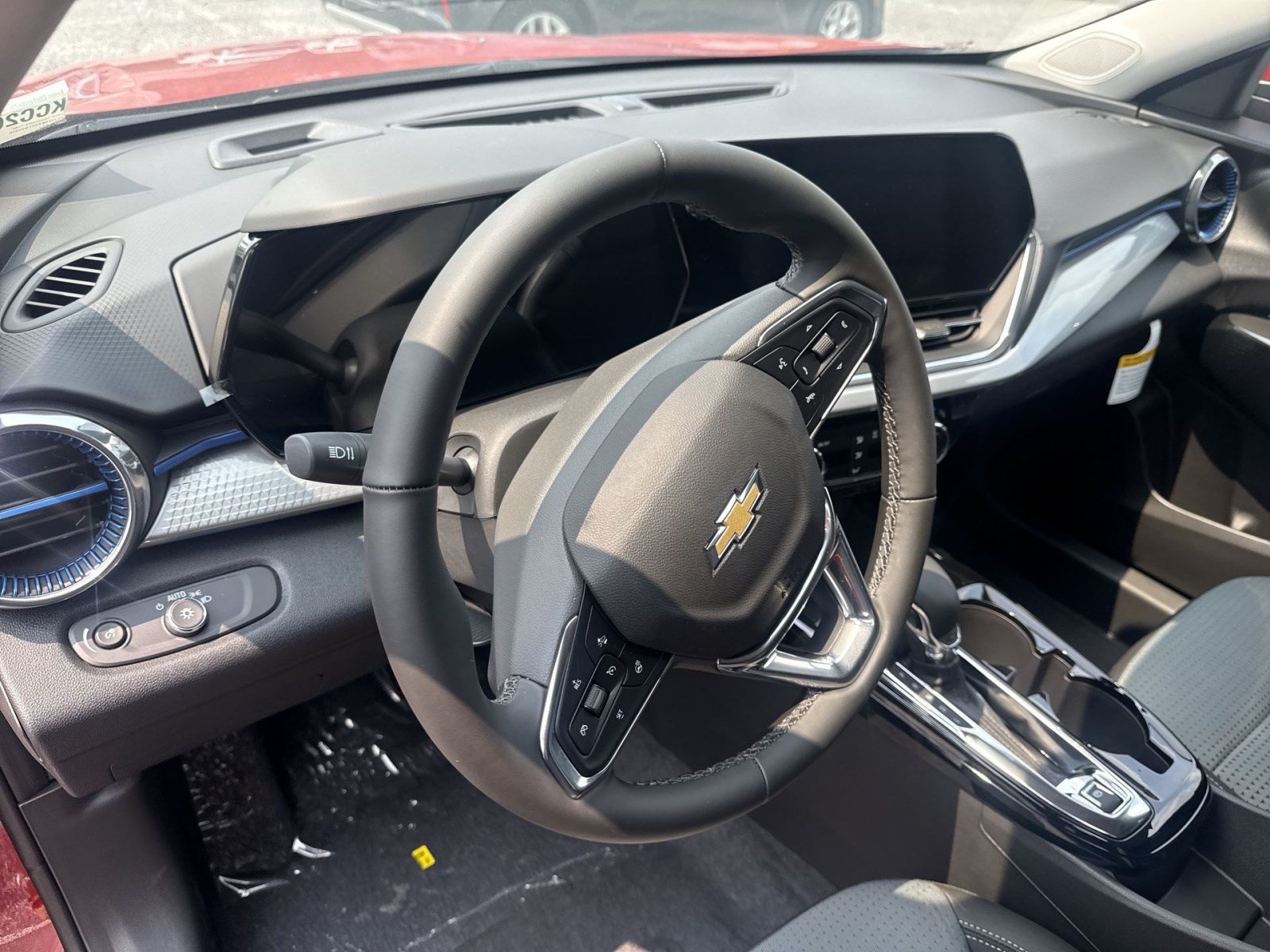 New 2026 Chevrolet Trax LT w/ Driver Confidence Package FWD image 13