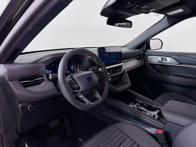 New 2026 Ford Explorer ST-Line image 9