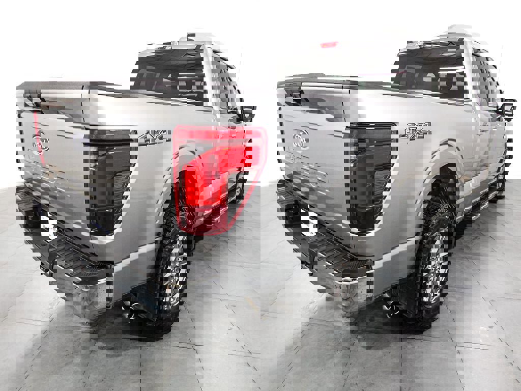 Used 2024 Ford F150 XLT w/ Tow/Haul Package image 6