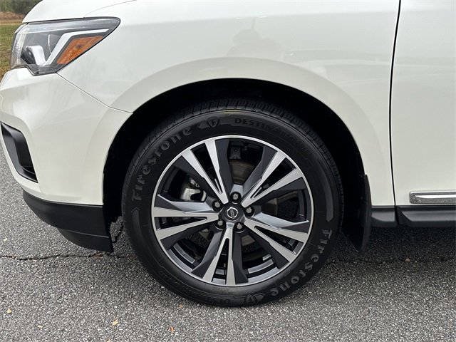 Certified 2020 Nissan Pathfinder Platinum w/ Cargo Package image 12