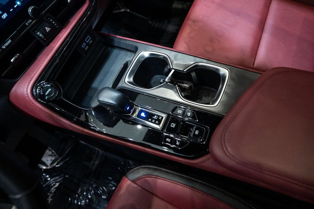 Used 2024 Lexus NX 350 AWD image 18