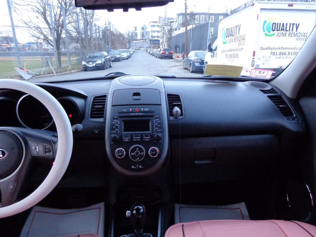 Used 2013 Kia Soul + image 27