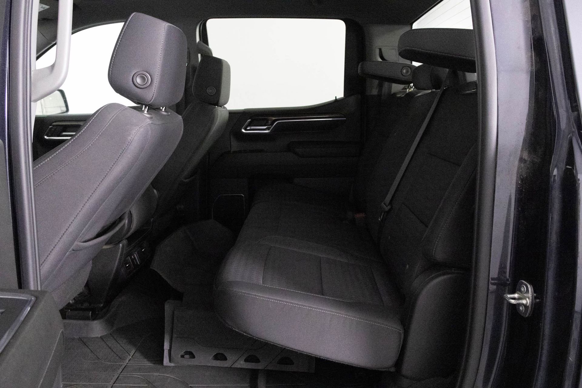 Certified 2023 Chevrolet Silverado 1500 LT image 33