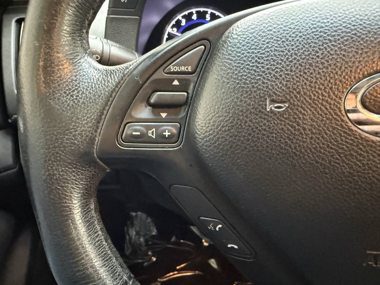Used 2011 INFINITI G25 x w/ Moonroof Pkg AWD/4WD image 23