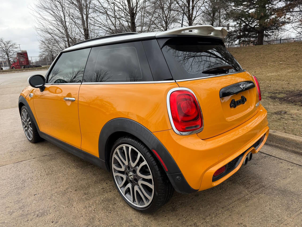 Used 2018 MINI Cooper S image 4