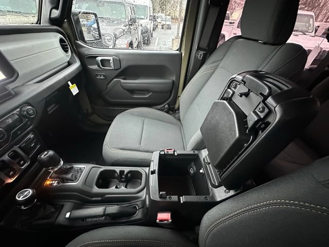 New 2026 Jeep Wrangler Sport AWD/4WD image 24