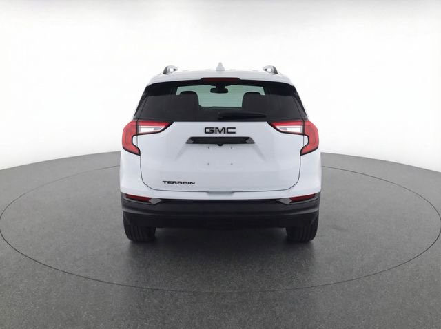 Used 2022 GMC Terrain SLE w/ Driver Convenience Package image 7