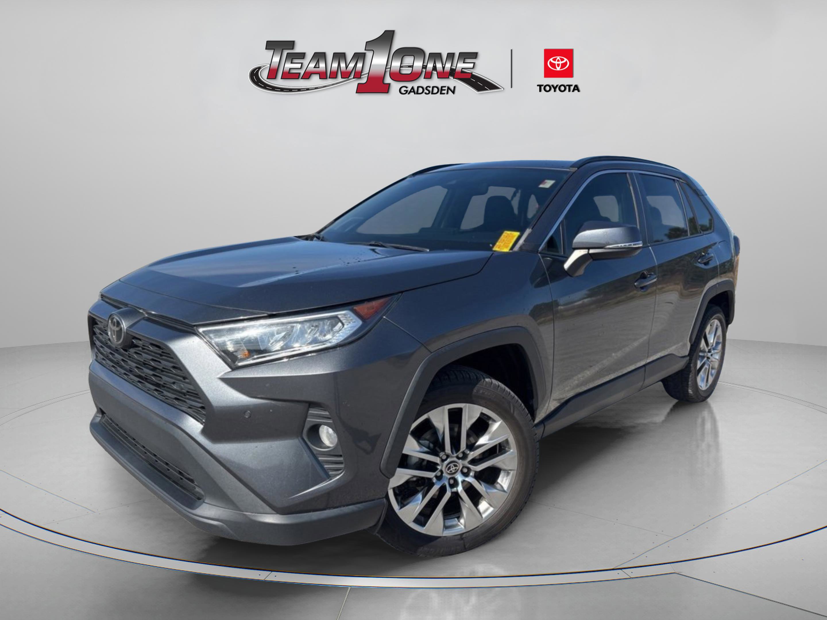 Used 2021 Toyota RAV4 XLE Premium image 7