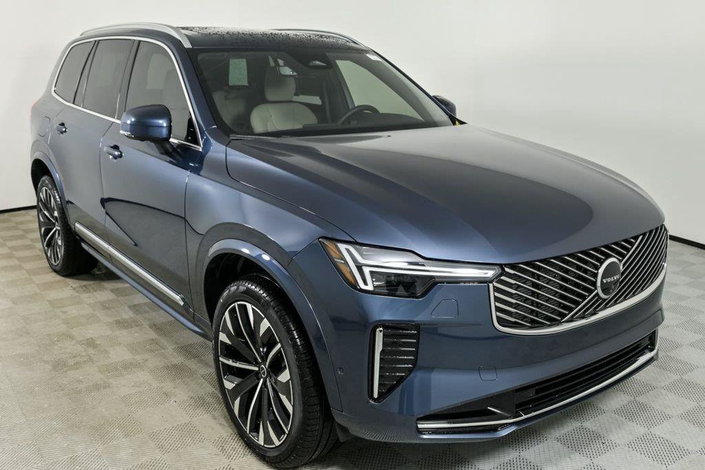 Used 2026 Volvo XC90 B6 Plus w/ Protection Package Premier AWD/4WD image 28