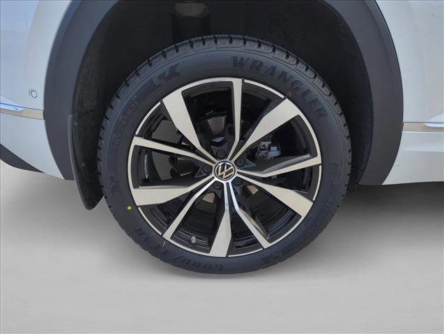 Used 2024 Volkswagen Atlas Cross Sport SEL Premium R-Line image 30