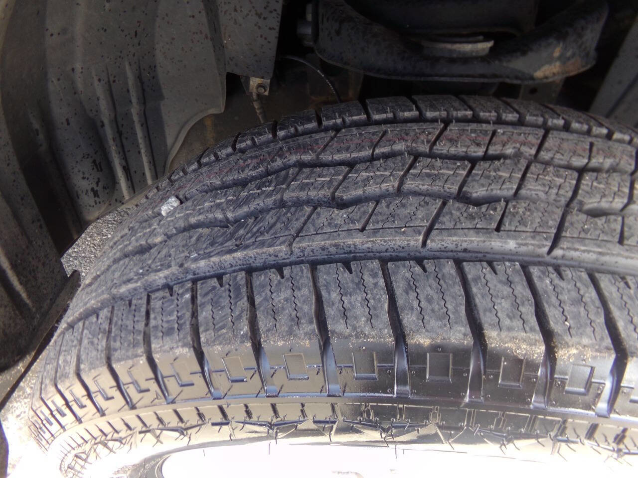 Used 2019 Nissan Titan SL image 24