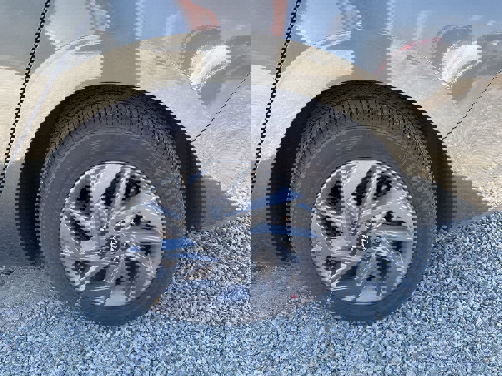 Used 2024 Hyundai Elantra SEL FWD image 10