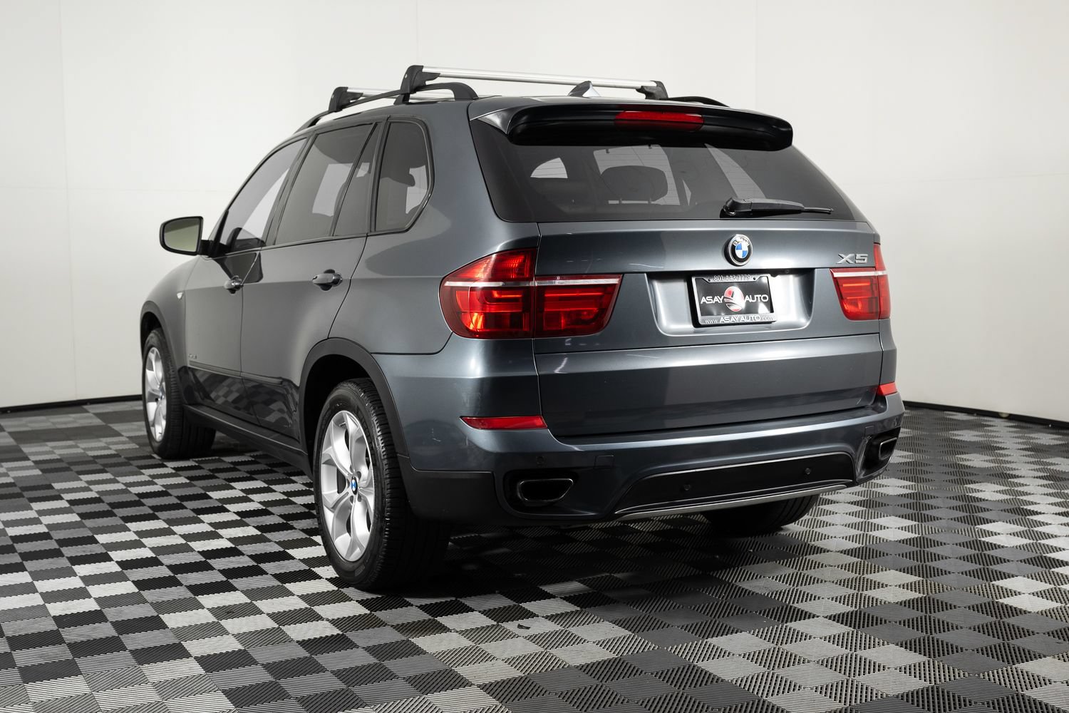 Used 2013 BMW X5 xDrive50i w/ Sport Activity Pkg AWD/4WD image 5