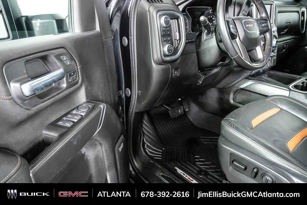 Used 2020 GMC Sierra 2500 AT4 w/ AT4 Premium Package image 9