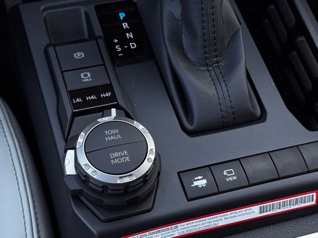 Used 2026 Toyota Tacoma Limited image 46