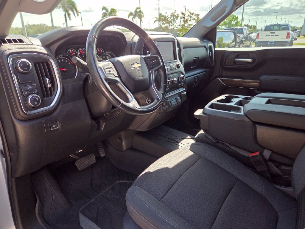 Used 2019 Chevrolet Silverado 1500 LT w/ Convenience Package RWD image 28