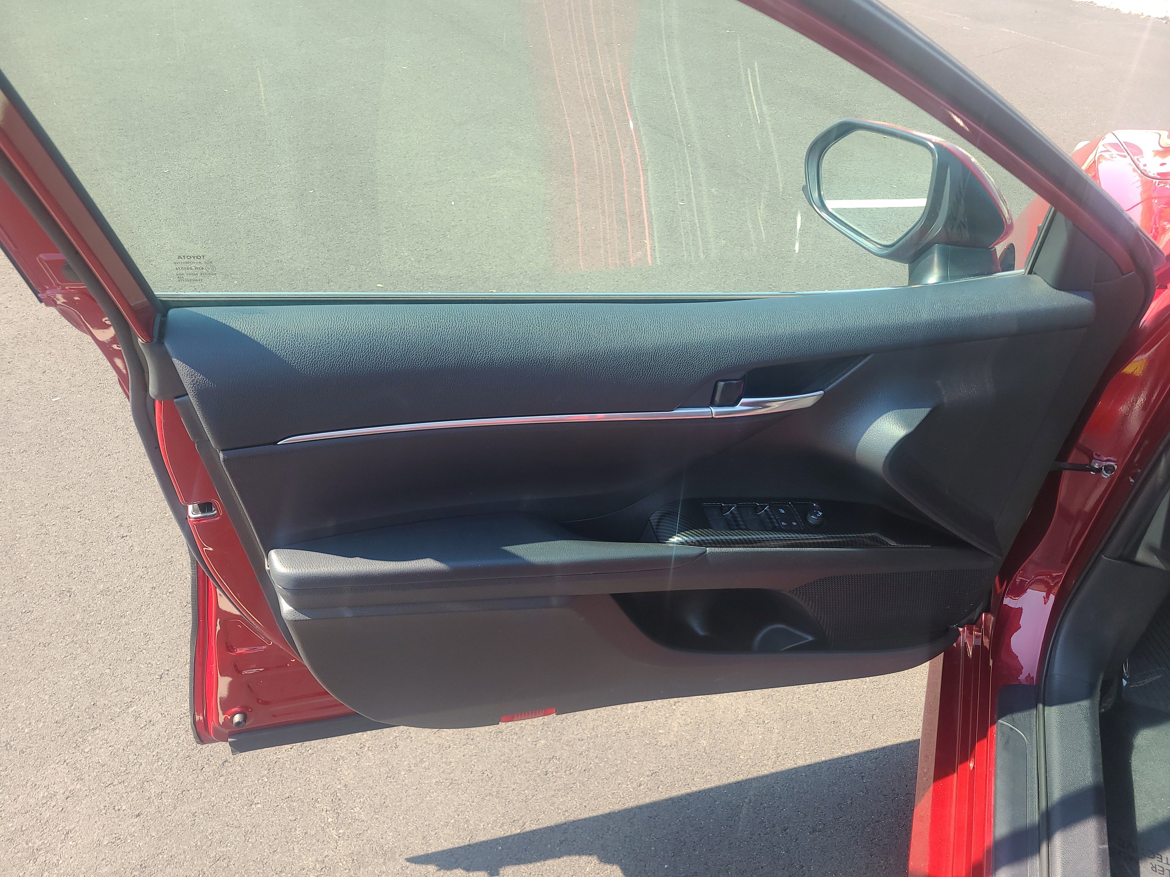 Certified 2022 Toyota Camry XLE FWD image 14