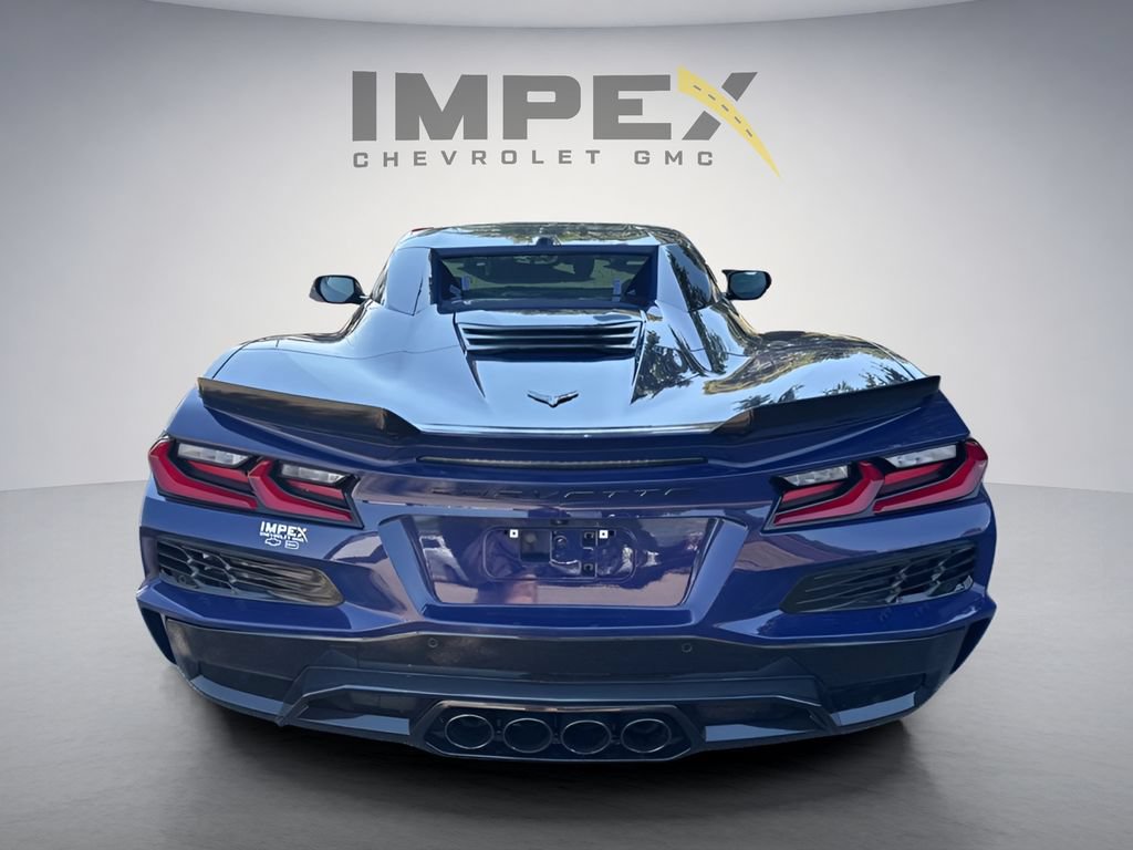 Used 2025 Chevrolet Corvette Z06 w/ Stealth Interior Trim Package RWD image 7