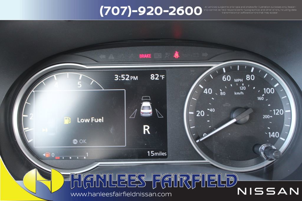 New 2025 Nissan Versa SV w/ Trunk Package FWD image 28