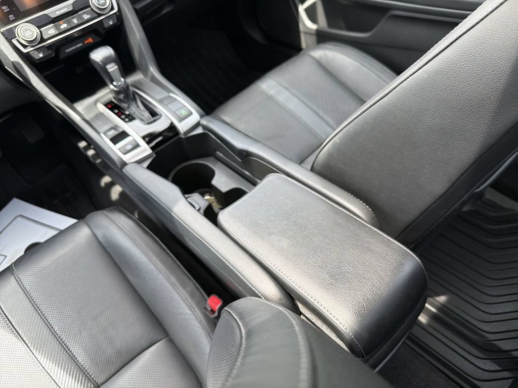 Used 2017 Honda Civic Touring image 22