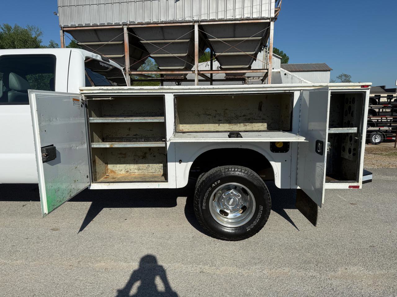 Used 2016 Ford F350 XL AWD/4WD image 4